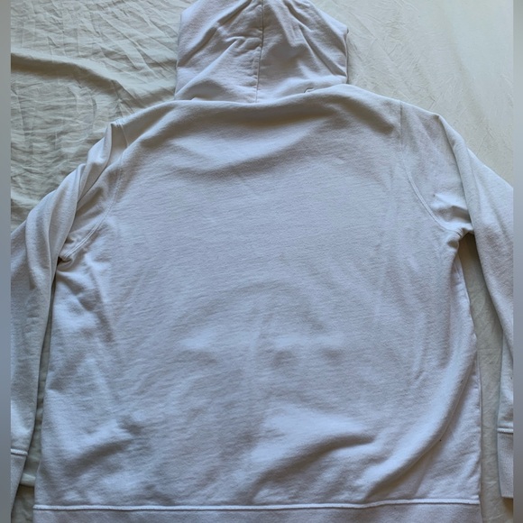KAWS X Uniqlo Hoodie - Picture 2 of 6